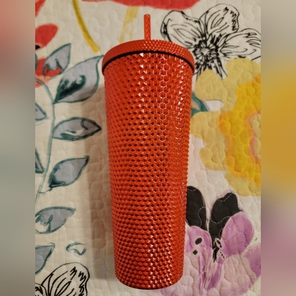 NWT Starbucks 2023 Holiday Red Chrome Studded Tumbler Cup - Picture 5 of 6